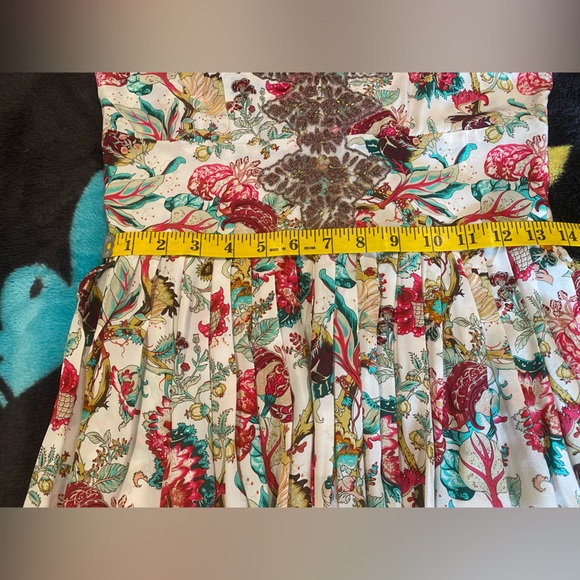 Plenty by Tracy Reese silk floral dress with lace bead in the front size 8 - Picture 10 of 16